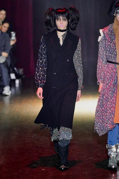 Look 23